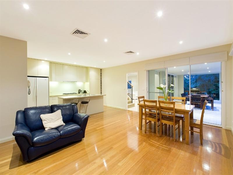 15 Ashmore Avenue, Pymble NSW 2073