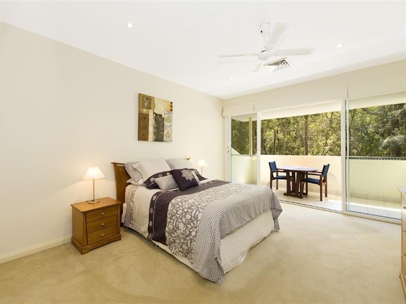 15 Ashmore Avenue, Pymble NSW 2073