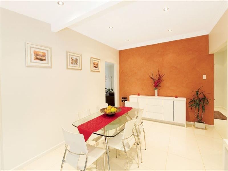 7 Warrowa Avenue, West Pymble NSW 2073