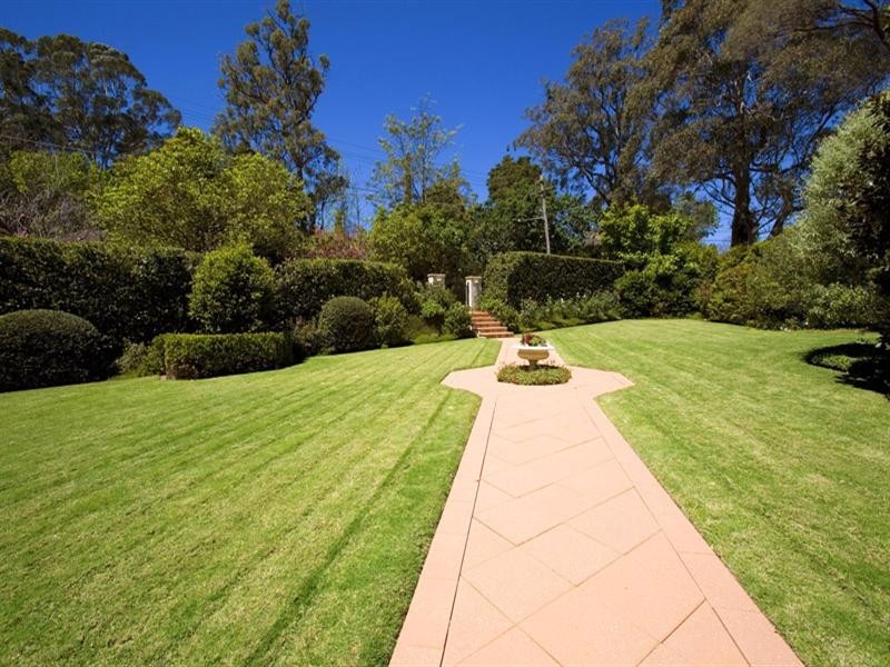 2 Bannockburn Road, Pymble NSW 2073