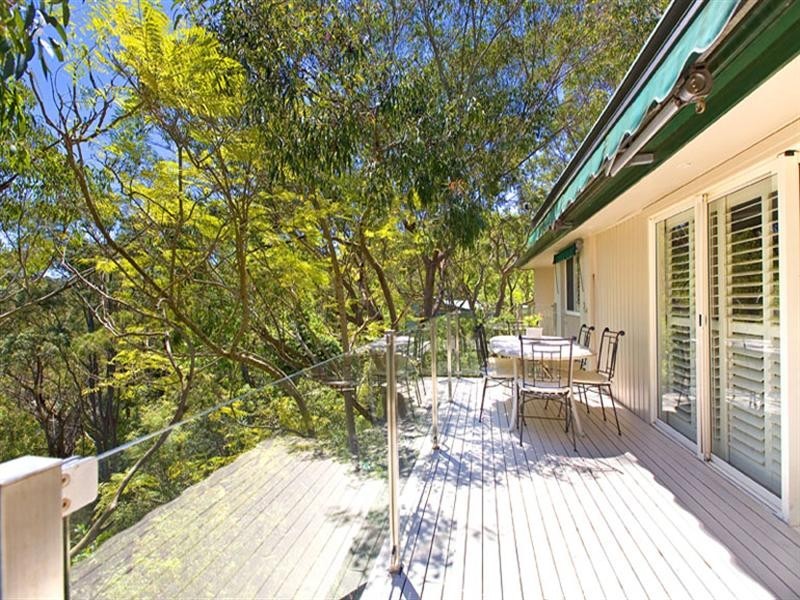 6 Ravenhill Road, Turramurra NSW 2074