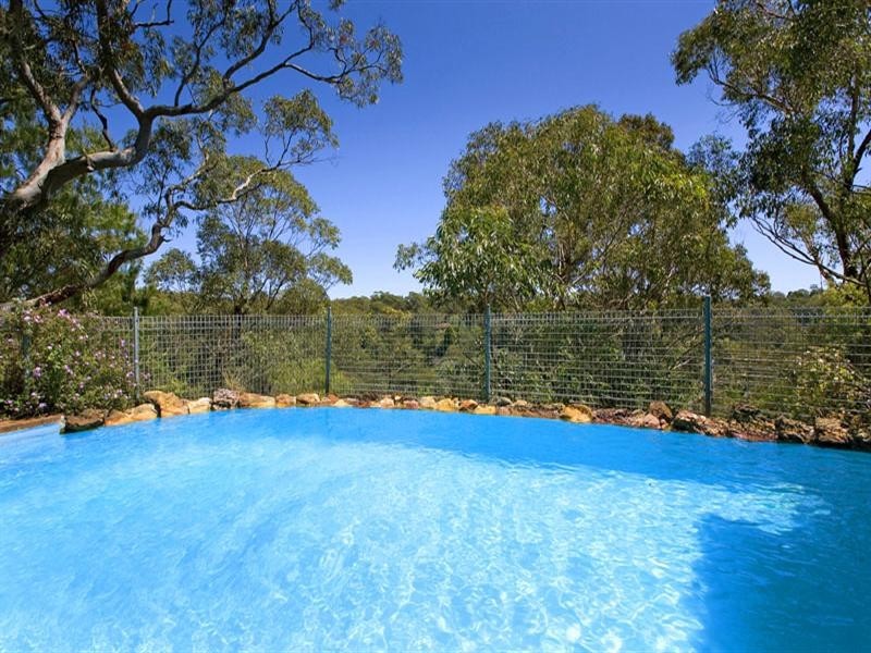 6 Ravenhill Road, Turramurra NSW 2074