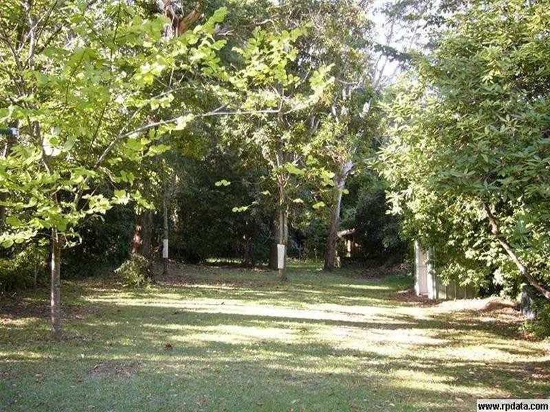 4 Trentino Road, Turramurra NSW 2074