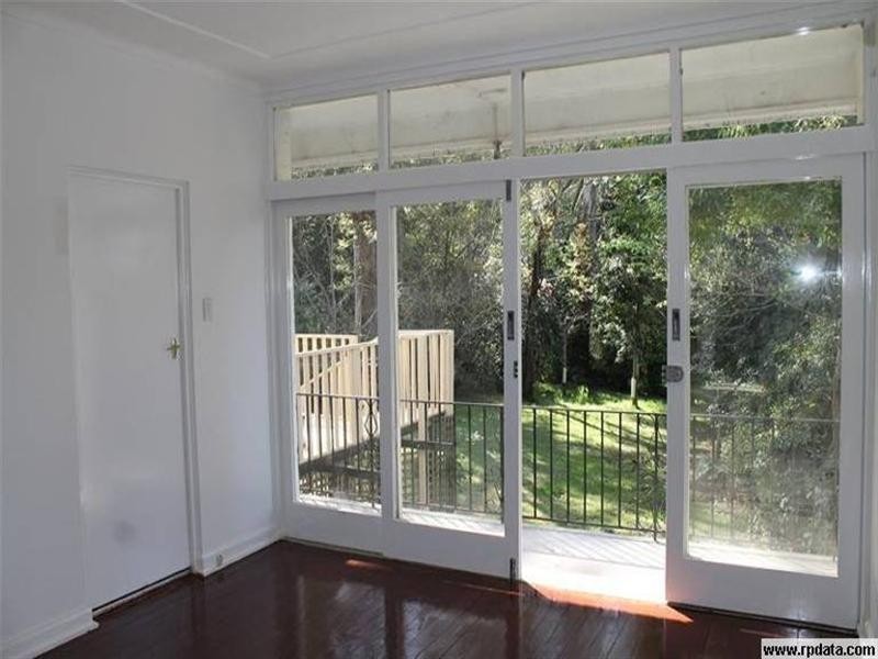 4 Trentino Road, Turramurra NSW 2074