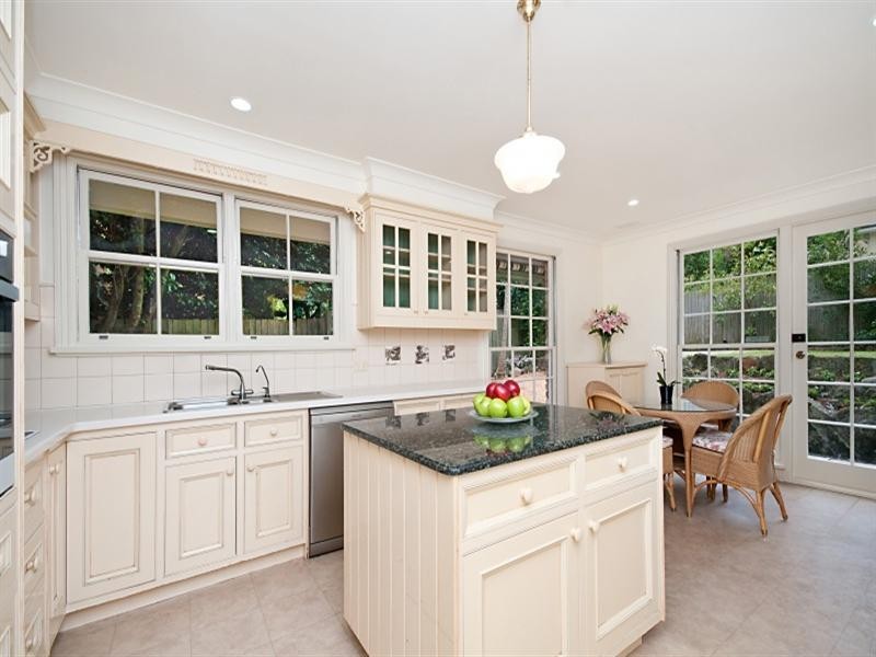 10 Womerah Street, Turramurra NSW 2074