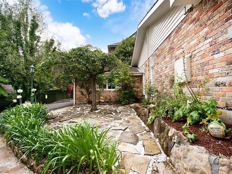 10 Womerah Street, Turramurra NSW 2074