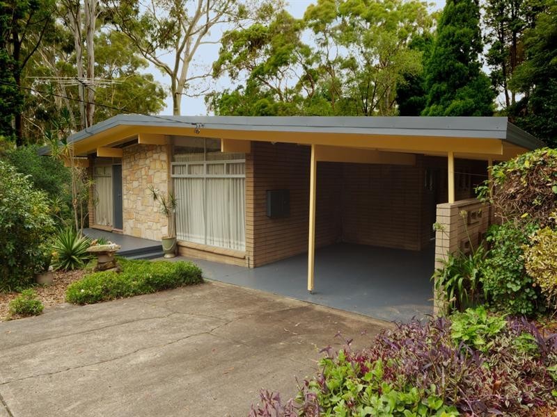 1 Robin Avenue, Turramurra NSW 2074