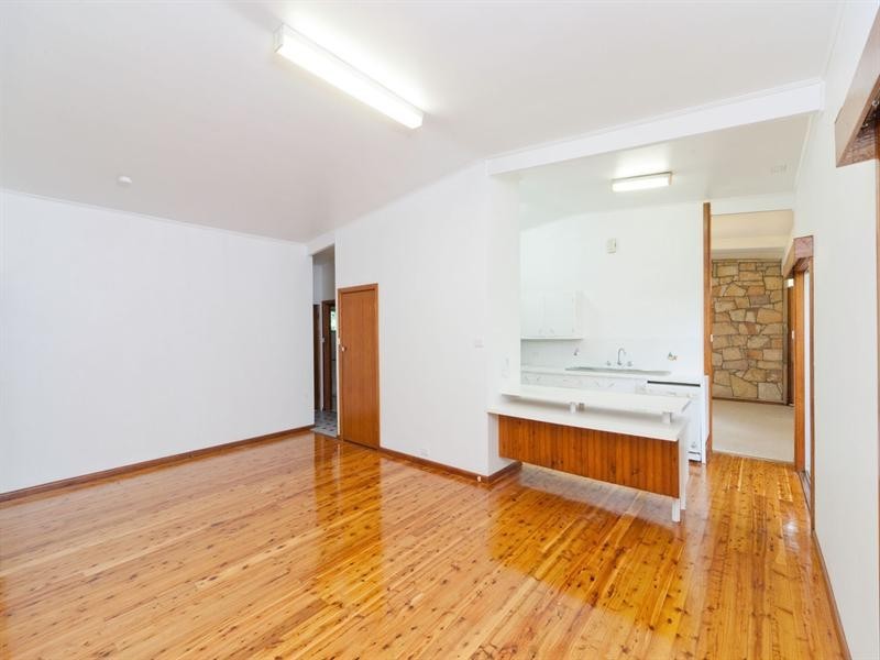 1 Robin Avenue, Turramurra NSW 2074