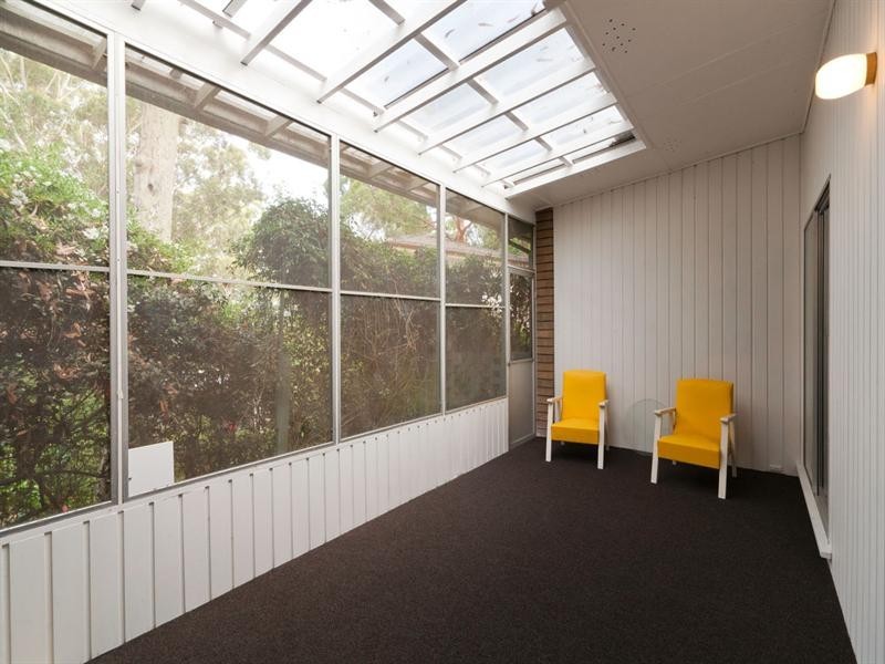 1 Robin Avenue, Turramurra NSW 2074