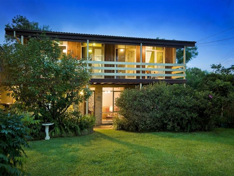 2 Locksley Close, Wahroonga NSW 2076