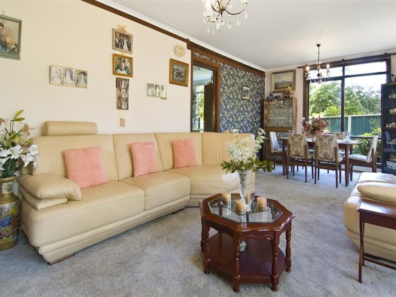 2 Locksley Close, Wahroonga NSW 2076