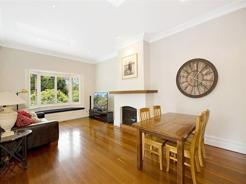 19 Bobbin Head Road, Pymble NSW 2073