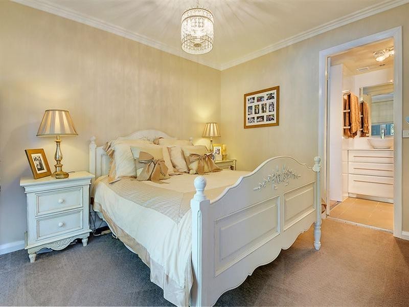 32 Mitchell Crescent, Warrawee NSW 2074