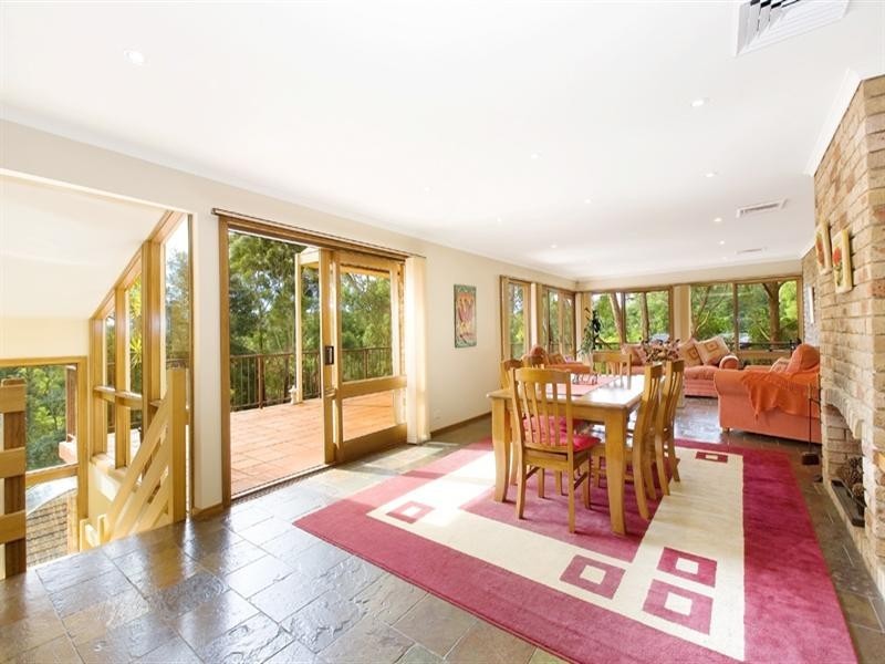 19 Fiona Avenue, Wahroonga NSW 2076