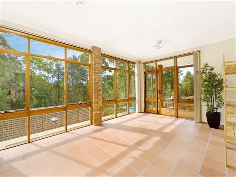 19 Fiona Avenue, Wahroonga NSW 2076