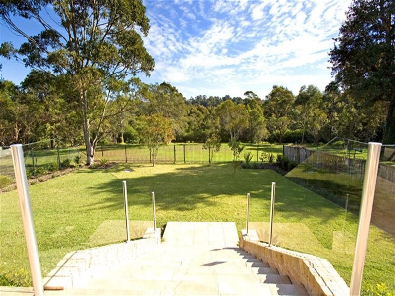 14 Warrimoo Avenue, St Ives NSW 2075