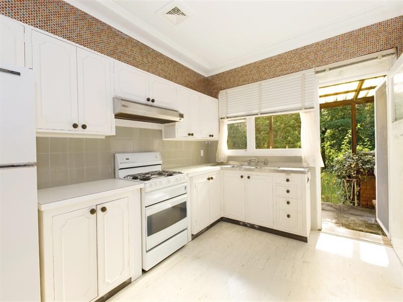 17 Garrick Road, St Ives NSW 2075