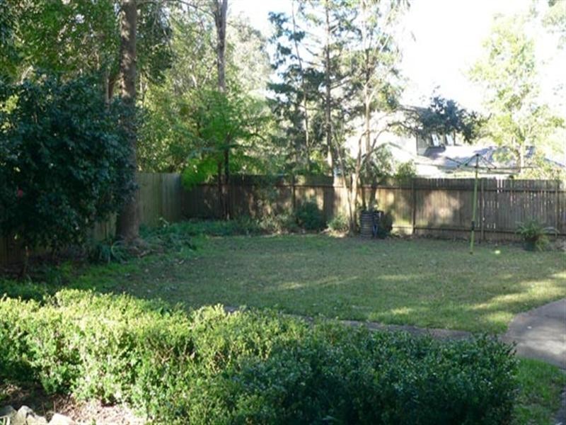 12 Robin Avenue, Turramurra NSW 2074
