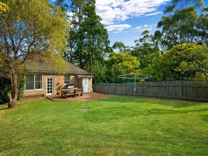 2 Moona Parade, Wahroonga NSW 2076
