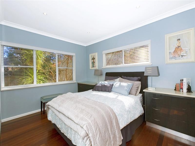 25 Lynbara Avenue, St Ives NSW 2075