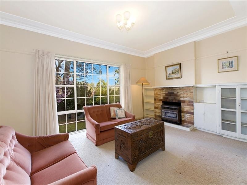 12 Raglan Street, Turramurra NSW 2074