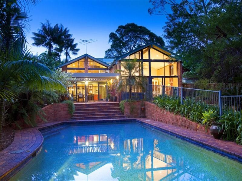 80 Warragal Road, Turramurra NSW 2074