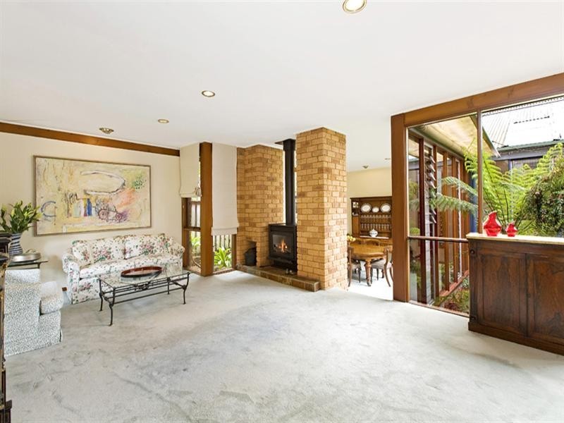 80 Warragal Road, Turramurra NSW 2074