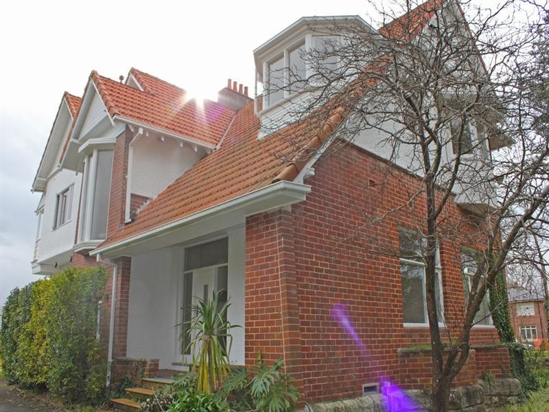 102 Grosvenor Street, Wahroonga NSW 2076