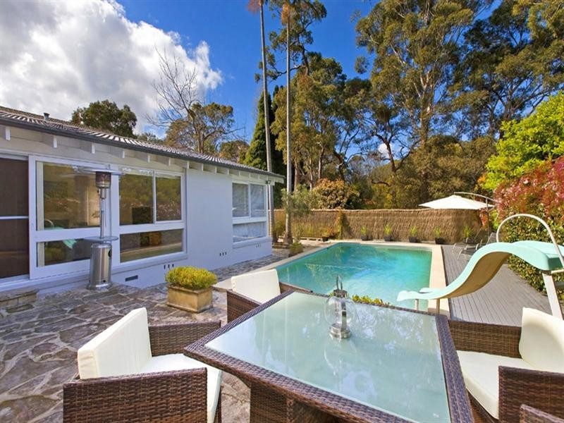 21 Greenway Drive, Pymble NSW 2073