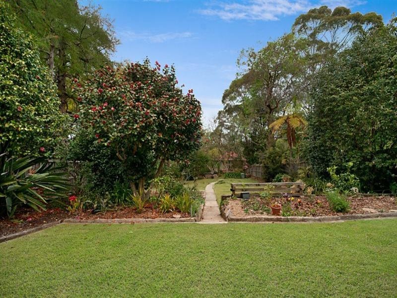 5 Canberra Avenue, Turramurra NSW 2074