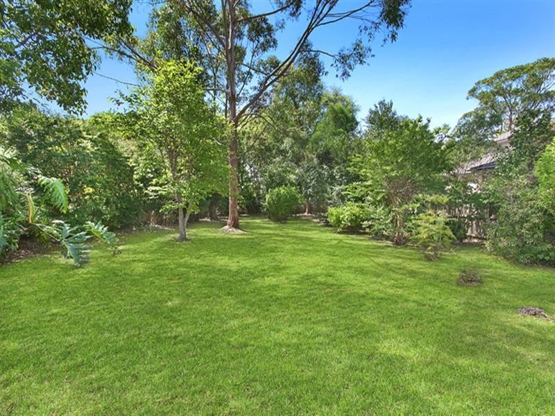 15 Surrey Road, Turramurra NSW 2074