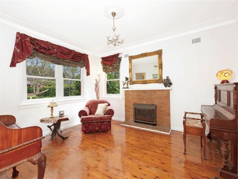 2 The Broadway, Wahroonga NSW 2076