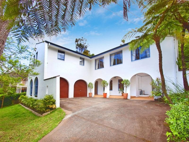 35 Nicholson Avenue, St Ives NSW 2075