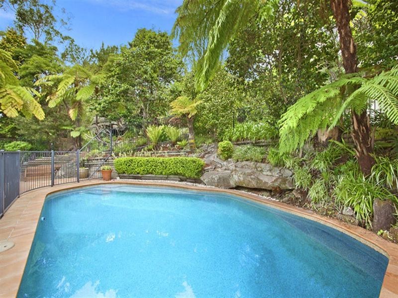 35 Nicholson Avenue, St Ives NSW 2075