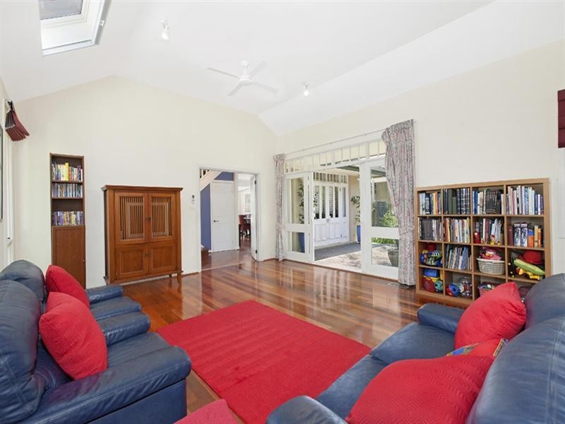 61 Warragal Road, Turramurra NSW 2074