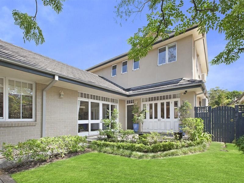 61 Warragal Road, Turramurra NSW 2074