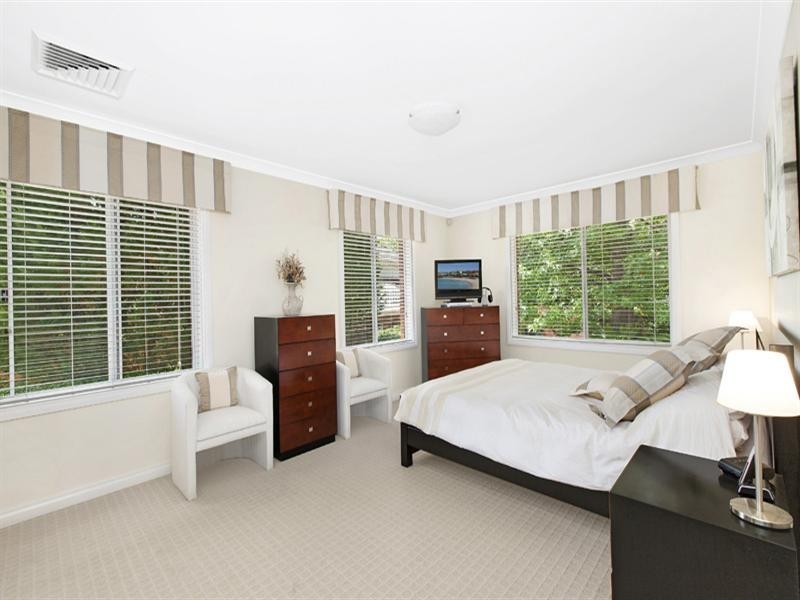 16A Yarrara Road, Pymble NSW 2073