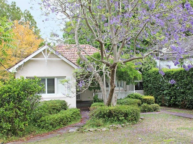90 Bannockburn Road, Pymble NSW 2073