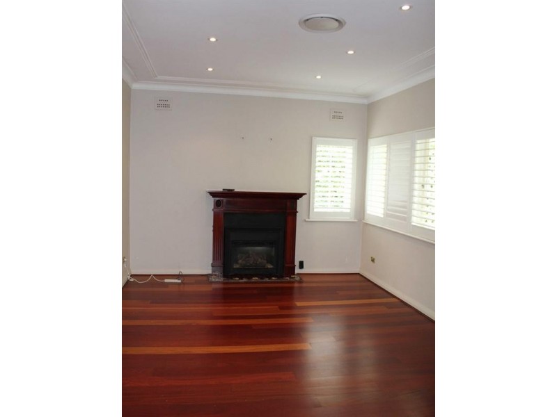 90 Bannockburn Road, Pymble NSW 2073