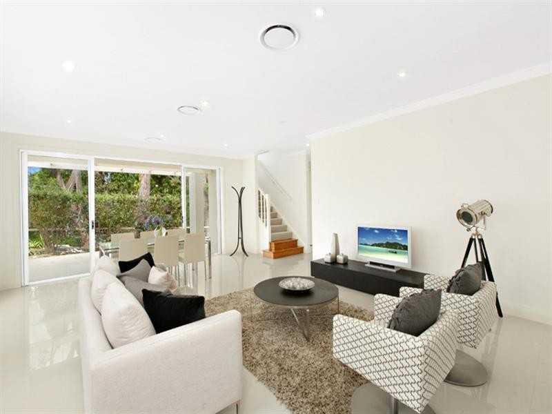 112 Burns Road, Wahroonga NSW 2076