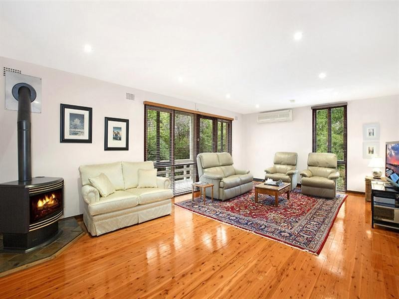 17 Campbell Drive, Wahroonga NSW 2076