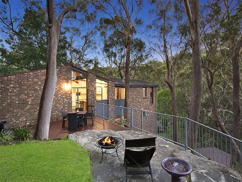 21 Elegans Avenue, St Ives NSW 2075