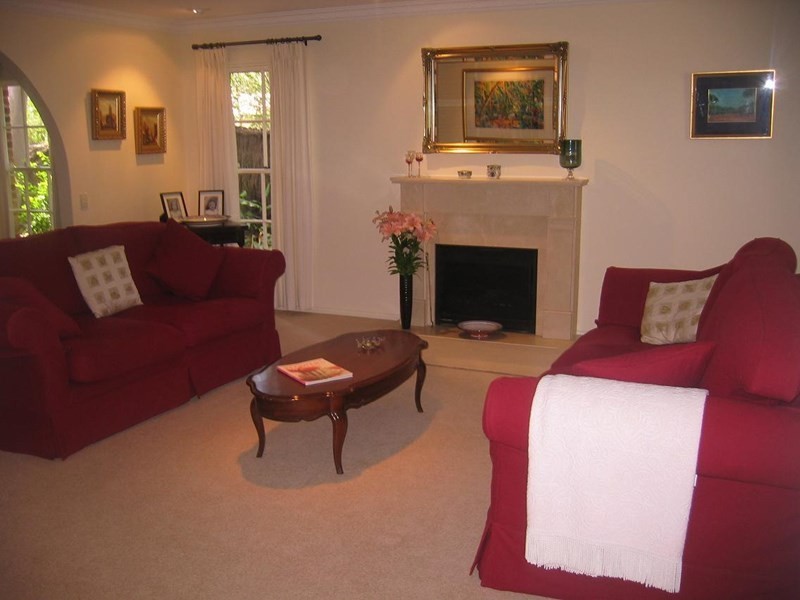 2 Cliff Avenue, Wahroonga NSW 2076