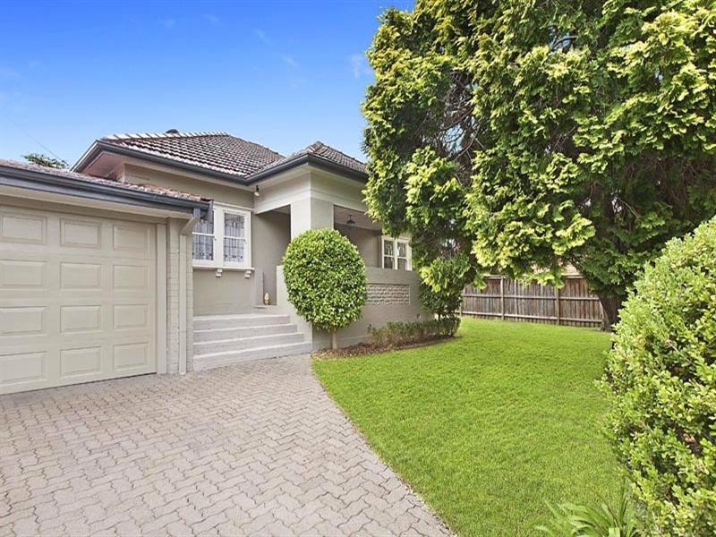 207 Bobbin Head Road, Turramurra NSW 2074