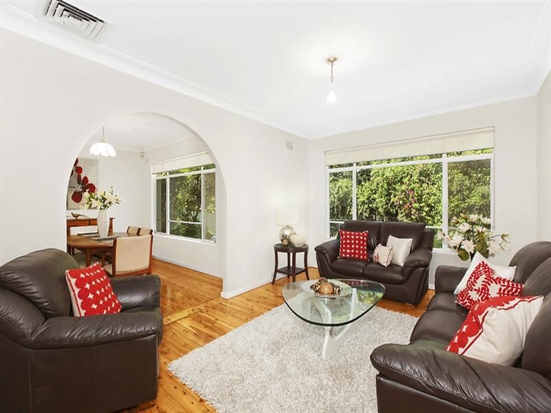 6 Koombalah Avenue, Turramurra NSW 2074