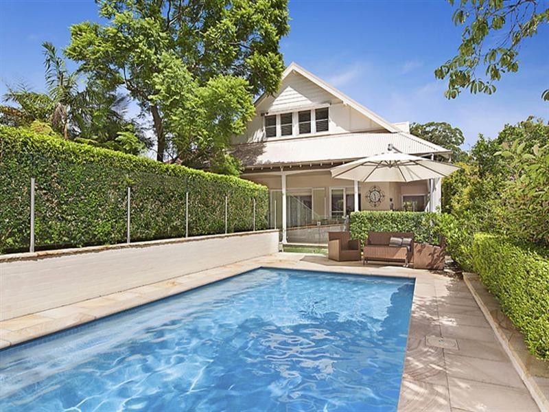 13 Katina Street, Turramurra NSW 2074