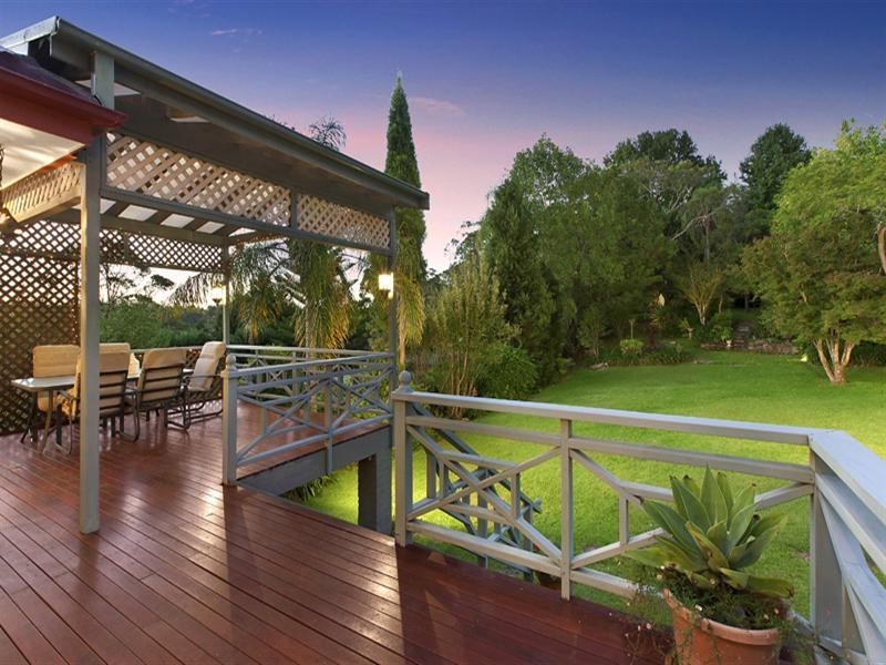 39 Kitchener Street, St Ives NSW 2075