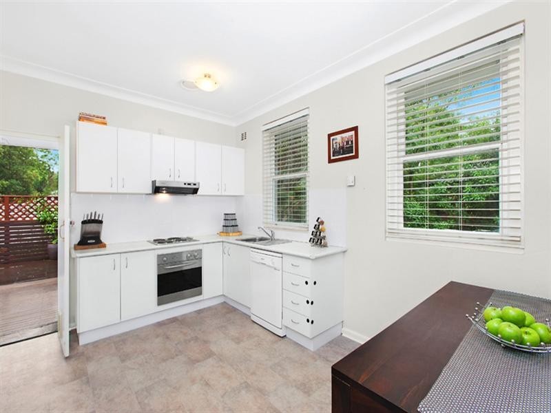 10 Buckra Street, Turramurra NSW 2074