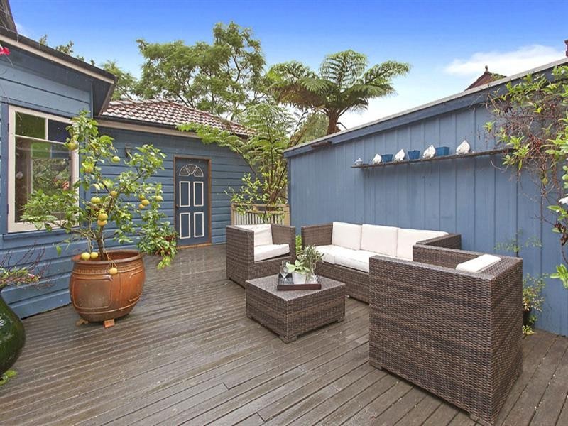 2 Catalpa Crescent, Turramurra NSW 2074