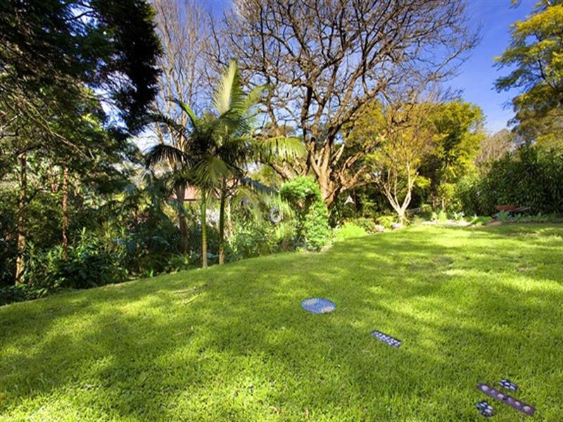 2 Catalpa Crescent, Turramurra NSW 2074